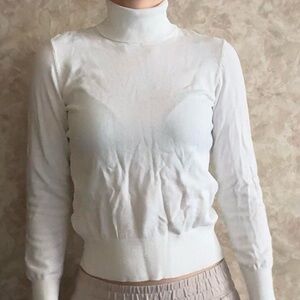 H&M White Turtleneck Sweater